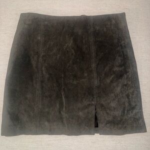 BlankNYC mini suede skirt Size M 27